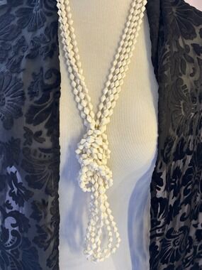 Vintage Plastic Diamond Shape Bead 4 Strand Necklace